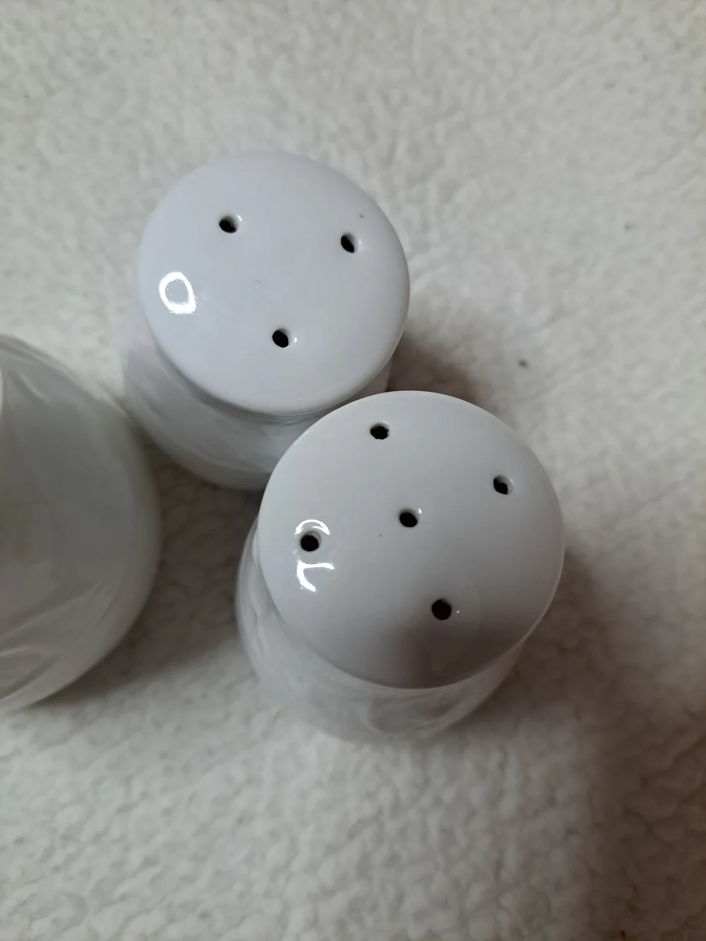 White Ceramic Salt and Pepper Shaker and Creamer Set - Elegant Floral Design